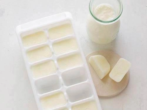 Đen như than cũng phải bật tone với 3 cách làm trắng da tại nhà đơn giản dưới đây