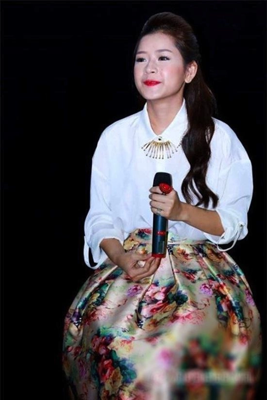 Đẹp như phạm hương hà hồ cũng bị dìm chìm nghỉm bởi thứ này thảm nhất là