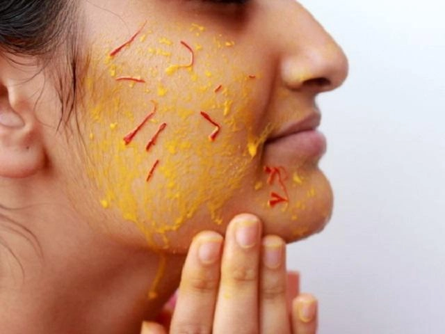 Đời không như mơ tưởng nhụy hoa nghệ tây là báu vật làm đẹp ai dè tiền mất tật mang