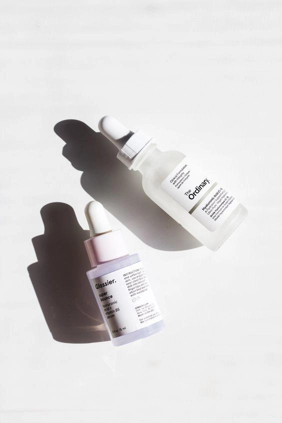 Đừng bỏ lỡ 5 loại serum giúp da căng bóng trong chu trình chăm sóc da mùa đông của bạn