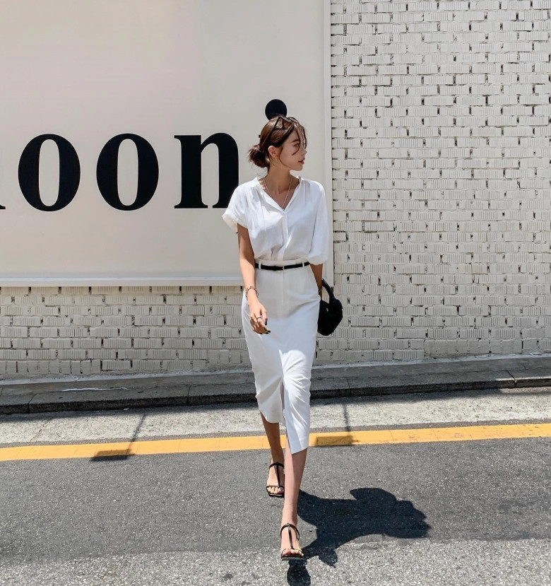Đừng diện giày mũi nhọn với váy dài hè này nữa 5 kiểu sandal thoáng mát trẻ trung thời thượng mới là lựa chọn chuẩn