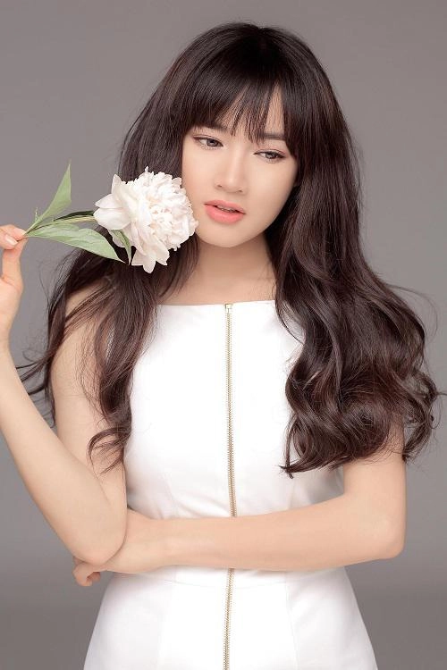 Dưới đây là các kiểu tóc uốn đuôi dễ thương được lòng các chị em nhất thời gian qua