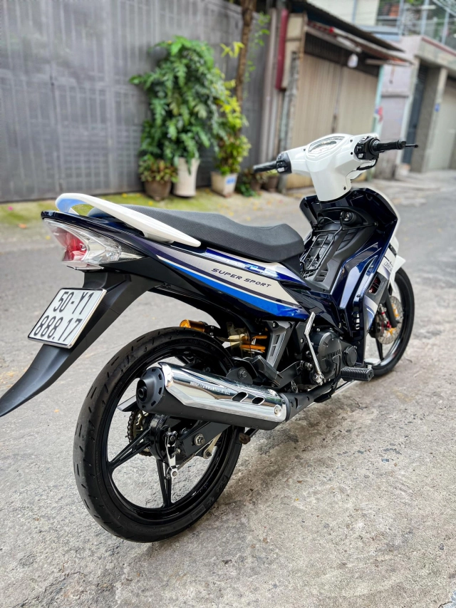 Ex 135 độ sở hữu chiếc đồng hồ vạn người mê triệu người thích