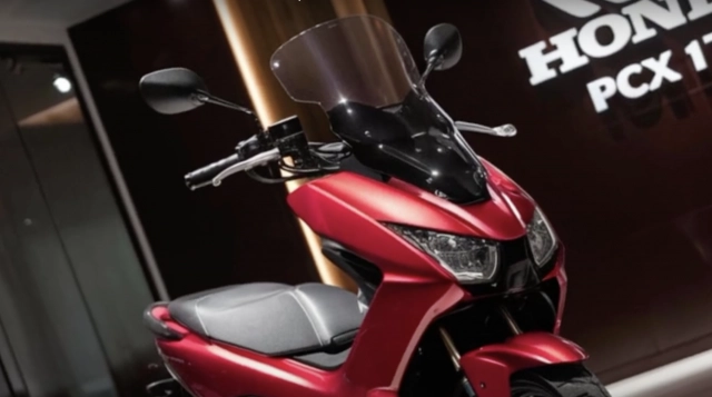 Hình ảnh về chiếc honda pcx 175 khiến tôi bất ngờ với vẻ ngoài hầm hố và khác biệt