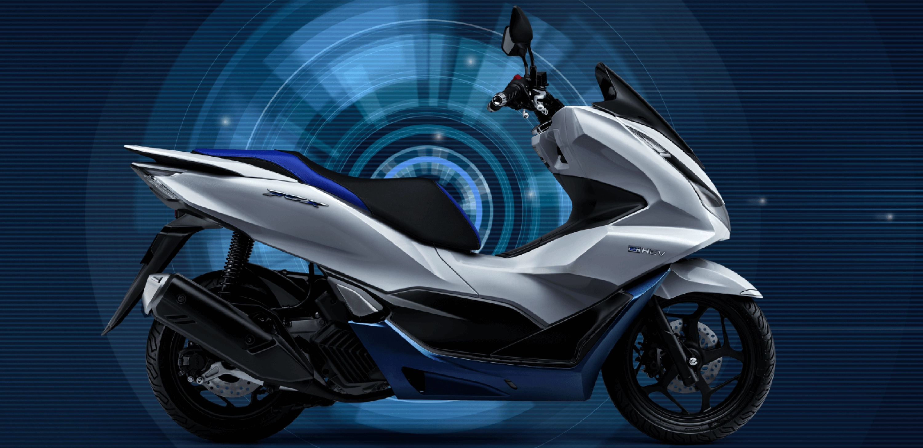Hình ảnh về chiếc honda pcx 175 khiến tôi bất ngờ với vẻ ngoài hầm hố và khác biệt