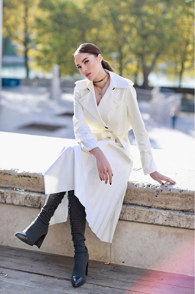 Hoa hậu việt nam bị chỉ trích thậm tệ khi đăng quang 10 năm sau phá kén vòng eo chuẩn chỉnh nhất showbiz