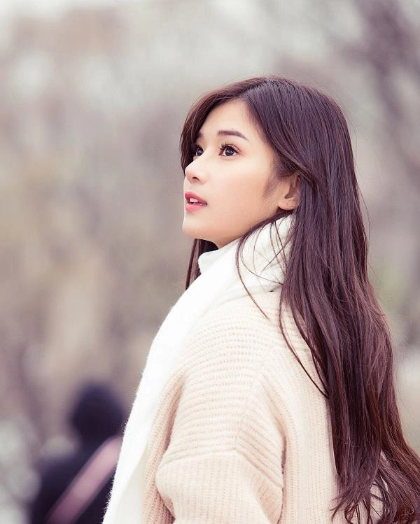 Hoàng yến chibi ngoại trừ da đen còn lại đều ổn và bí quyết để mãi mãi tuổi 20
