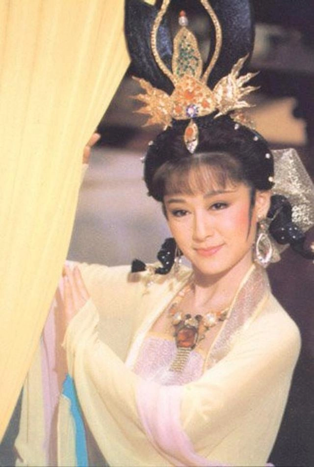 Hôi nách chân to chưa hết đâu tứ đại mỹ nhân còn có những điểm xấu không ai ngờ tới