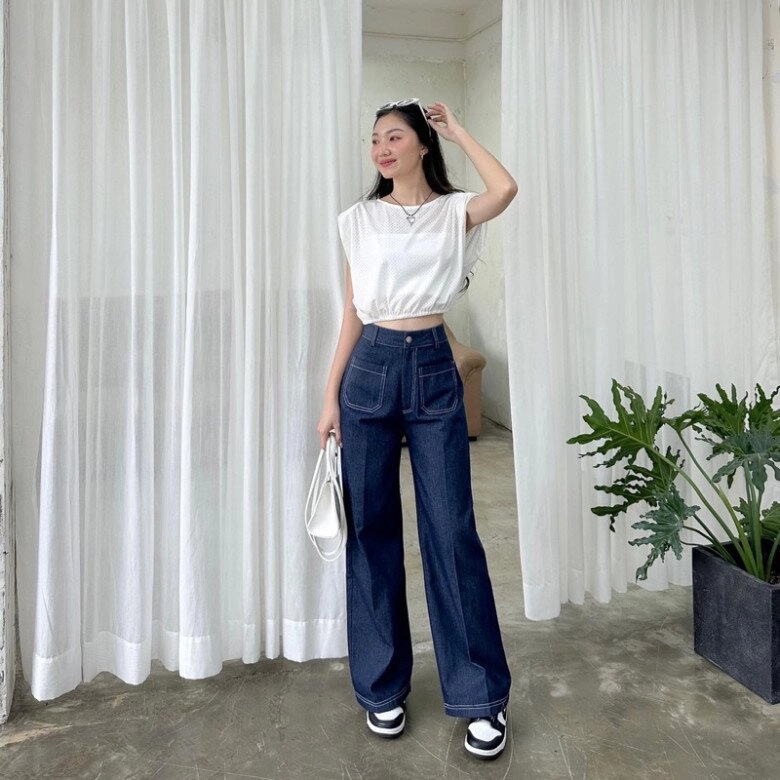 Hội sành mặc đang đua nhau săn lùng quần jeans màu gì mà lên dáng đỉnh mặc đâu nổi đó