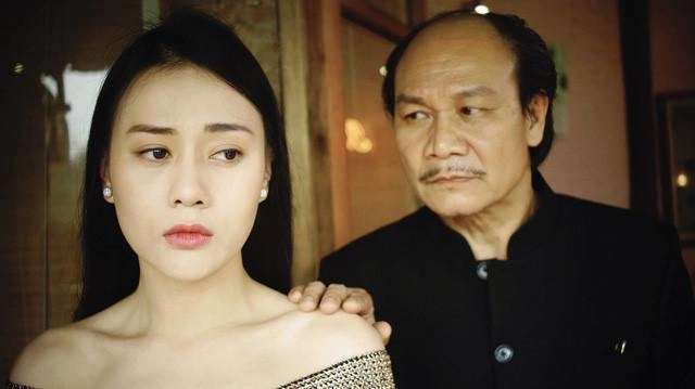 Hơn 1 tuần trôi qua nhan sắc sau dao kéo của quỳnh búp bê vẫn đang là đề tài hot