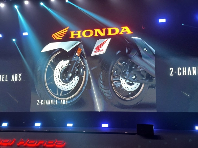 Honda forza 350 2025 đã được cập nhật màn hình tft 5 inch mới