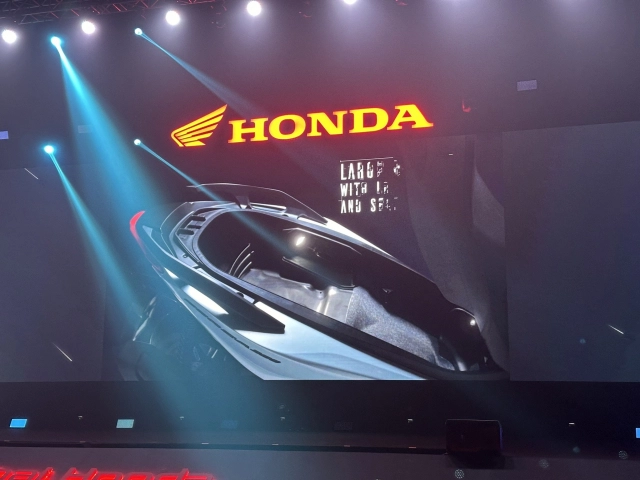 Honda forza 350 2025 đã được cập nhật màn hình tft 5 inch mới