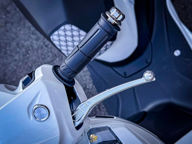 Honda lead được nâng cấp triệt để dàn chân sẽ trông như thế nào