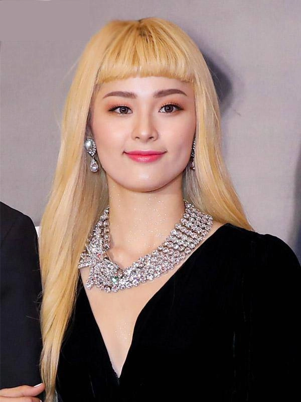 Huyền my tông xuyệt tông cam xinh như nàng thơ yaya trương nhi kém sắc vì bóng dầu