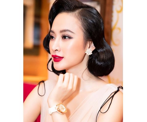Không ngờ 2 nàng trinh lại tự dìm hàng mình chỉ vì lỗi cực kỳ ngớ ngẩn này