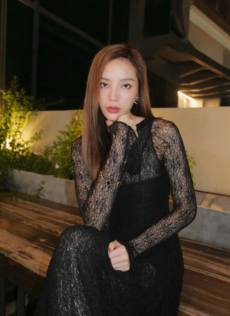 Kỳ duyên bất ngờ đổi hình tượng dân tình nhắc nhớ đến một huyền thoại nhan sắc việt năm 2018