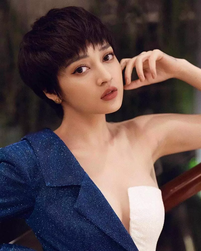 Kỳ duyên bất ngờ đổi hình tượng dân tình nhắc nhớ đến một huyền thoại nhan sắc việt năm 2018