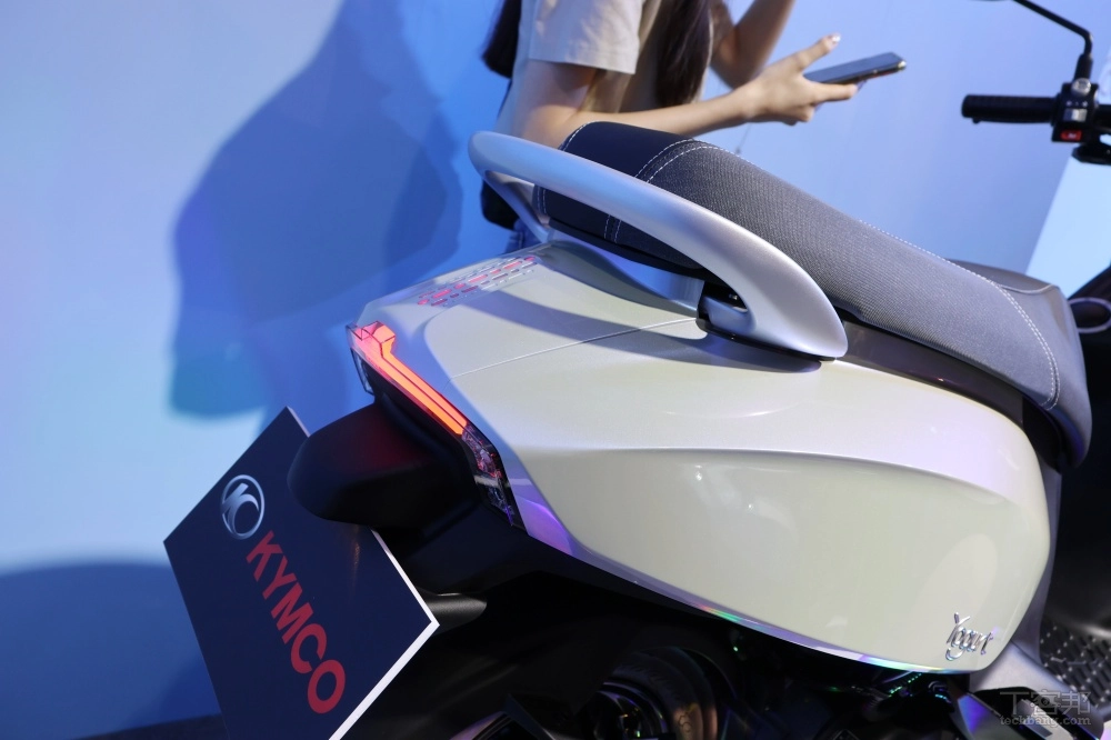 Kymco yogurt 125 2025 một chiếc xe ga thú vị nhưng có giá bán làm nhiều chị em chùn bước