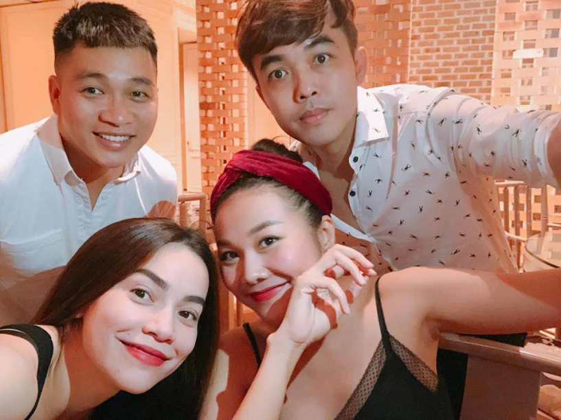 Lạ thay cứ vướng tin đồn tình ái hồ ngọc hà lại được khen đẹp thêm bội phần