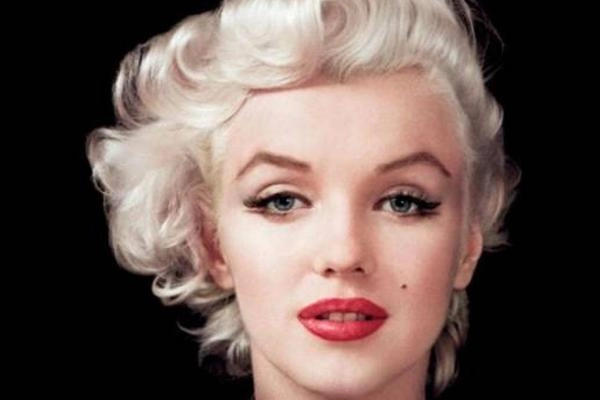 Lấy chồng 3 lần nhưng nhan sắc vẫn bất bại đây chính là bí mật của marilyn monroe