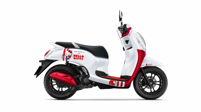 Lộ diện honda scoopy hello kitty limited edition chiều lòng các fan mèo hồng