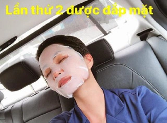 Luôn nằm trong top mỹ nhân mặt mộc khả ái hóa ra hoàng thùy linh làm đẹp theo cách này