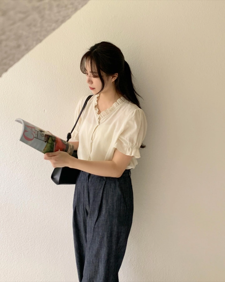 Lương 5 triệu vẫn muốn mặc sang chị em sắm ngay 6 món đồ hiệu giá rẻ giúp hóa thành con nhà giàu