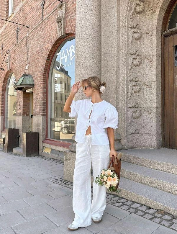 Mặc quần linen trắng mang giày gì cho đậm chất tiểu thư tham khảo ngay 8 mẫu giày này để diện linen đẹp như gái pháp