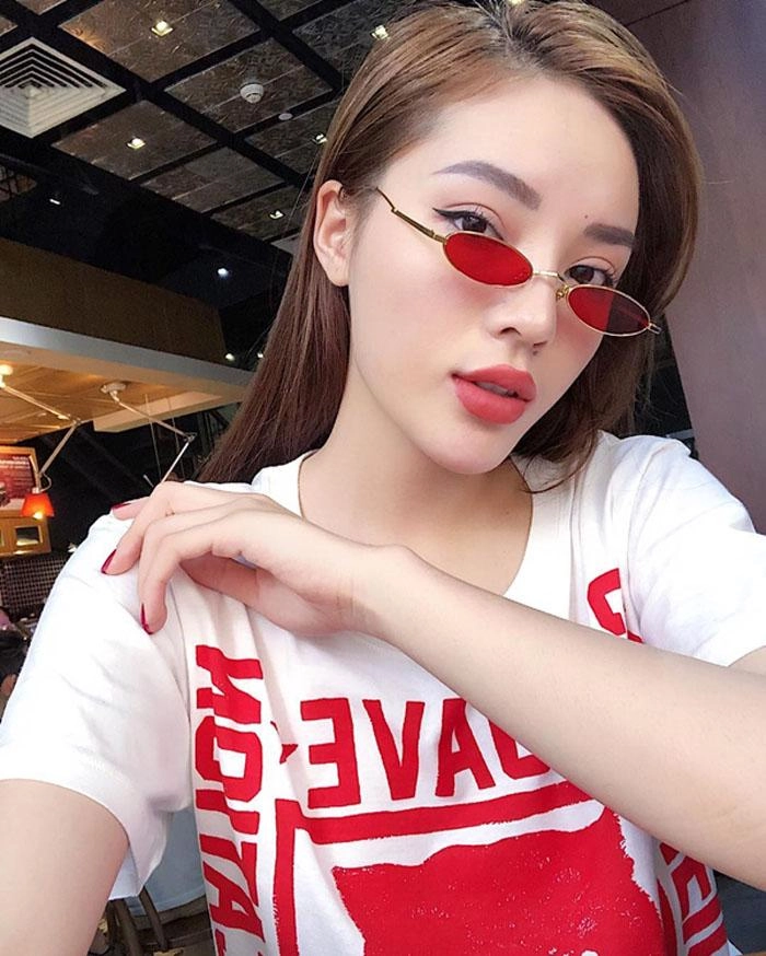 mẹ đẻ trào lưu môi tều đã rút sạch filler sao việt chạy theo phong trào này giờ ra sao