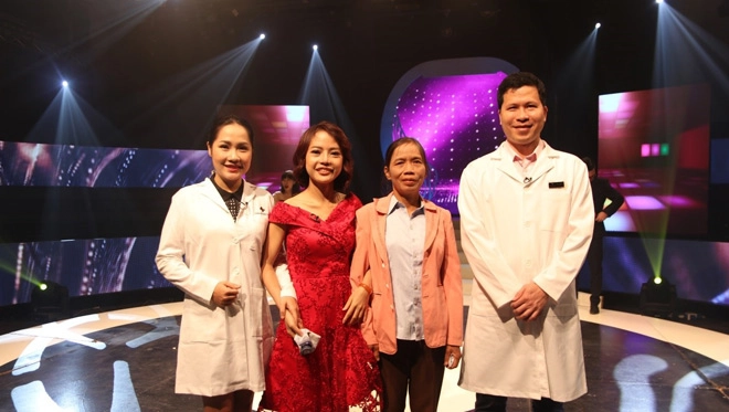 Mẹ đơn thân từng bị chê xấu trên livestream đây là người đã thay đổi số phận tôi