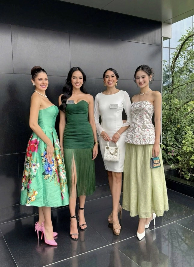 Miss world 2025 ý nhi bứt phá mạnh mẽ trong bxh mới nhất của sash factor