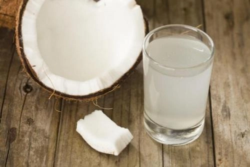 Mỗi ngày uống 1 quả dừa liên tục sau 7 ngày bạn sẽ ngạc nhiên vì kết quả