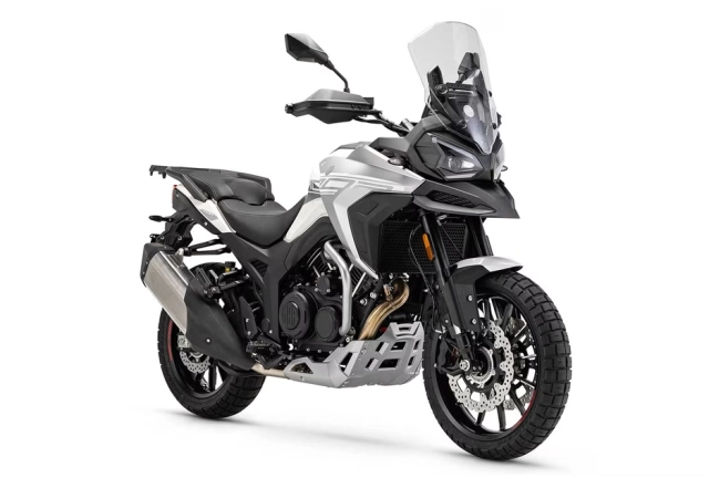 Morbidelli t1002v lai tạp giữa tiger 1200 và v-strom 1050 ra mắt với giá ngang sh350i
