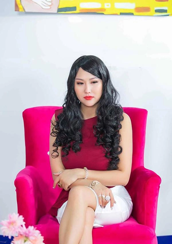 Một điểm xấu mà sửa mãi chẳng xong 20 lần dao kéo của phi thanh vân coi như công cốc