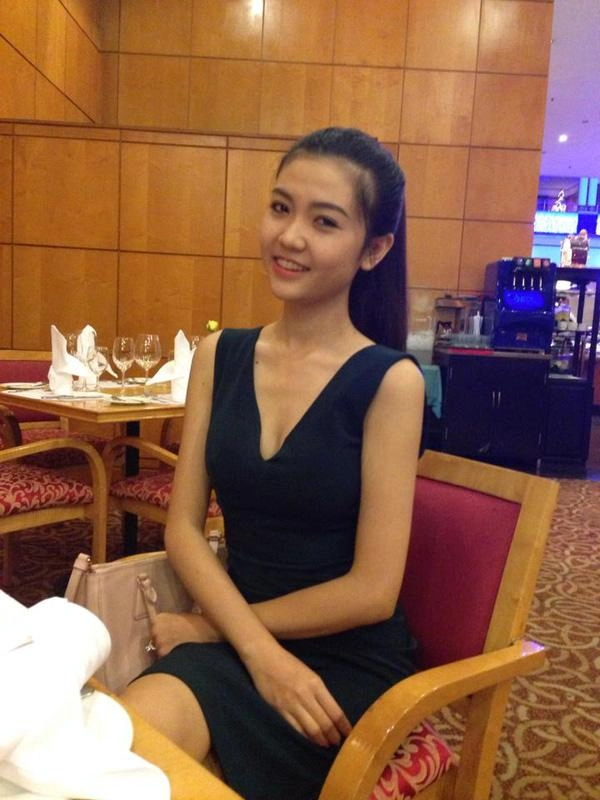 Mỹ nữ vũng tàu đi siêu xe 70 tỷ lộ ảnh cũ 5 năm trước bị tố dao kéo