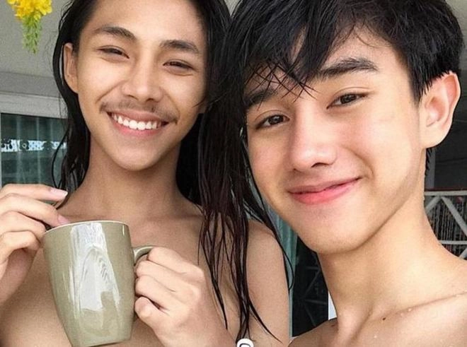 Nếu có 1 cô bạn gái thích làm đẹp theo phương thức kỳ dị này bạn có còn can đảm