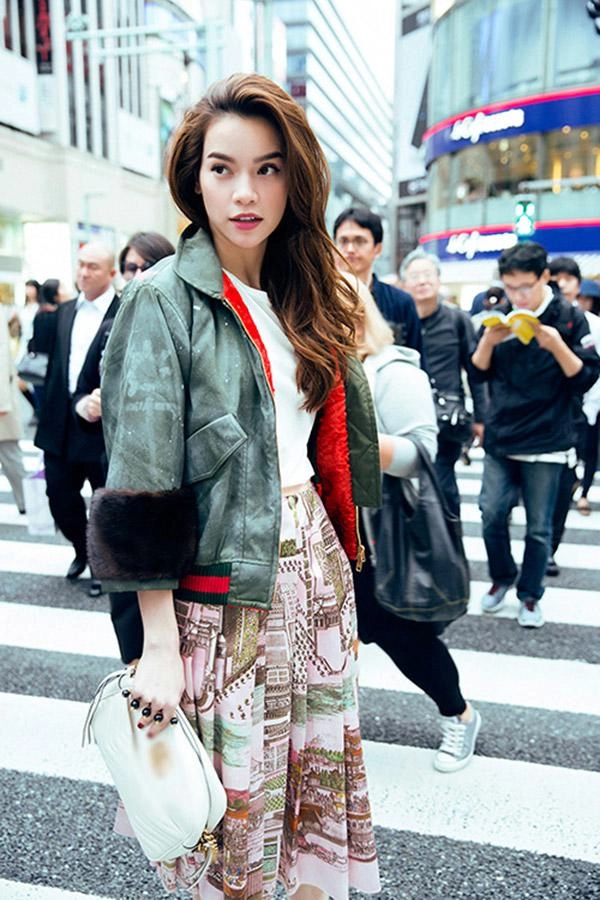 Ngả mũ trước nhan sắc đỉnh cao của hồ ngọc hà khi liên tục xuất hiện trên trường quốc tế