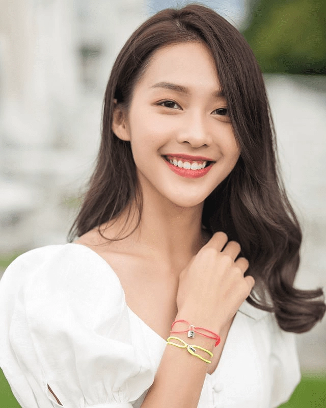 Ngoài đời là mỹ nhân vào vai nhân vật của song hye kyo khả ngân bị chê kém sắc vì