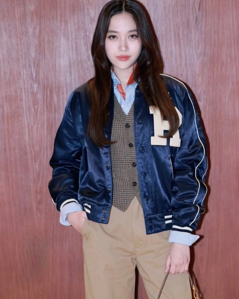 ngọc nữ thế hệ mới của thái lan khiến phóng viên nhận nhầm là jisoo tại met gala gu thời trang xứng danh nàng thơ valentino