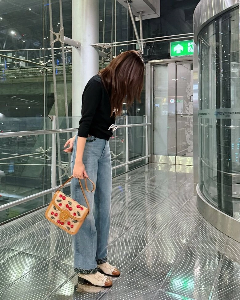 ngọc nữ thế hệ mới của thái lan khiến phóng viên nhận nhầm là jisoo tại met gala gu thời trang xứng danh nàng thơ valentino