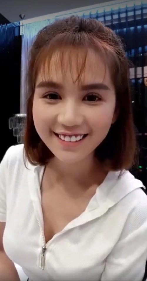 Ngọc trinh có thể thay túi tiền tỉ mỗi ngày nhưng chỉ xin trinh đừng thay đổi mái tóc này