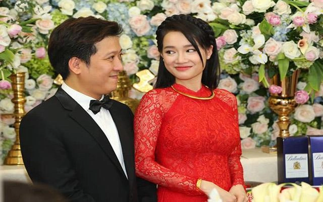 Nhan sắc kẻ 8 lạng người nửa cân của lan khuê và nhã phương ngày về nhà chồng