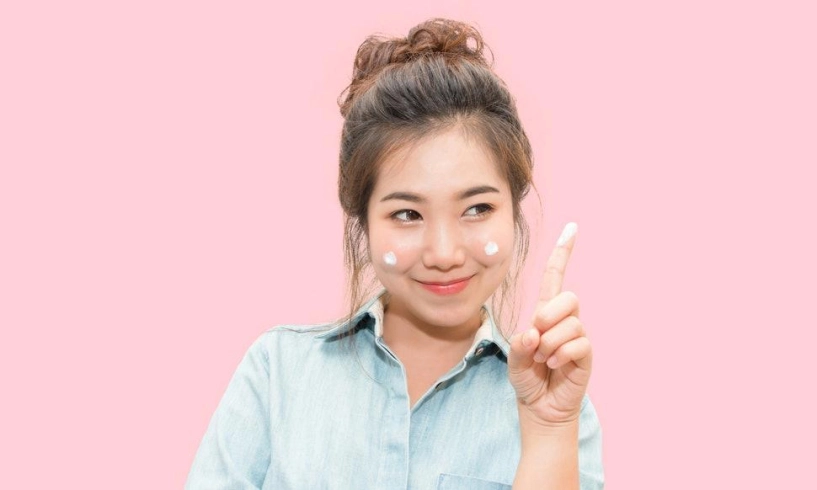 Nhiều người không bao giờ thiếu kem chống nắng nhưng chưa chắc đã biết những điều sau