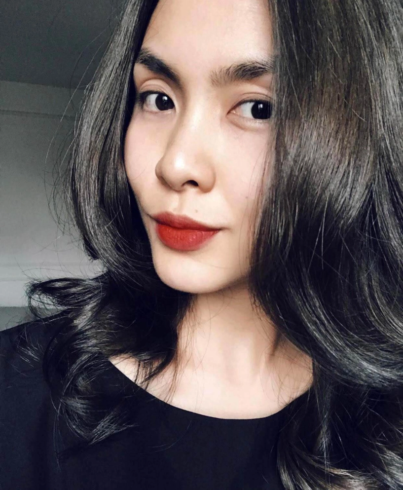 Nhờ cách trang điểm 2 cô nàng này được ví như bản sao của tăng thanh hà