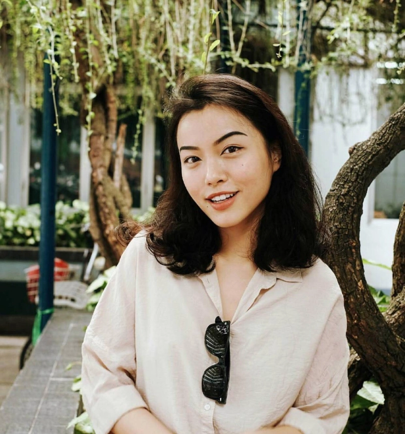 Nhờ cách trang điểm 2 cô nàng này được ví như bản sao của tăng thanh hà