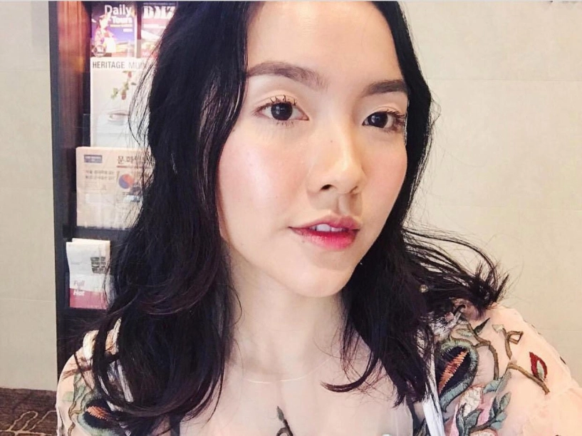 Nhờ cách trang điểm 2 cô nàng này được ví như bản sao của tăng thanh hà