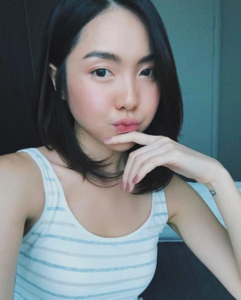 Nhờ cách trang điểm 2 cô nàng này được ví như bản sao của tăng thanh hà
