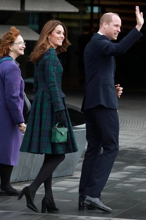 Những chiếc túi hiệu lạ lẫm trong bộ sưu tập của công nương kate middleton