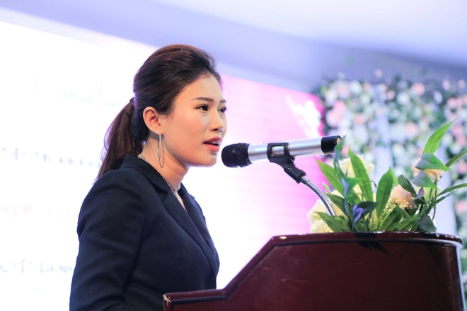 Nsưt trịnh kim chi lộng lẫy tham dự đại tiệc sinh nhật khủng của tmv rmeilan hà nội