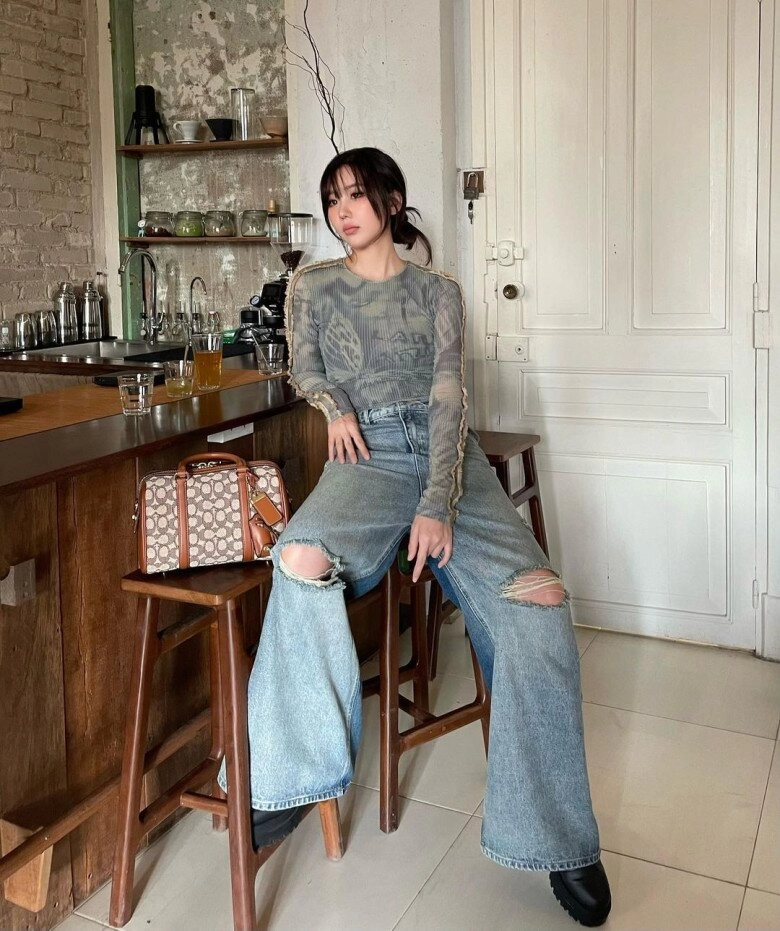 Nữ ca sĩ u40 nhưng mặc đẹp hơn cả gen z khi cá tính bùng cháy lúc lại bánh bèo như cô nữ chính ngôn tình